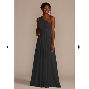 NWT 🖤 David’s Bridal Black Bridesmaids One Shoulder Mesh Floor Length Dress